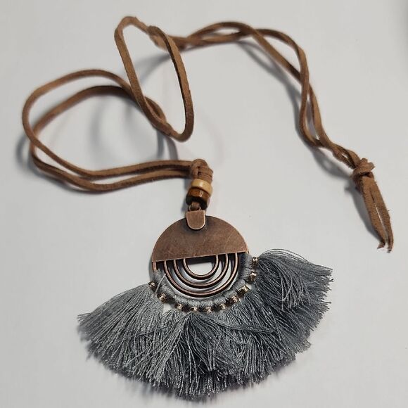 Boho Gray Tassel Necklace - Picture 1 of 3